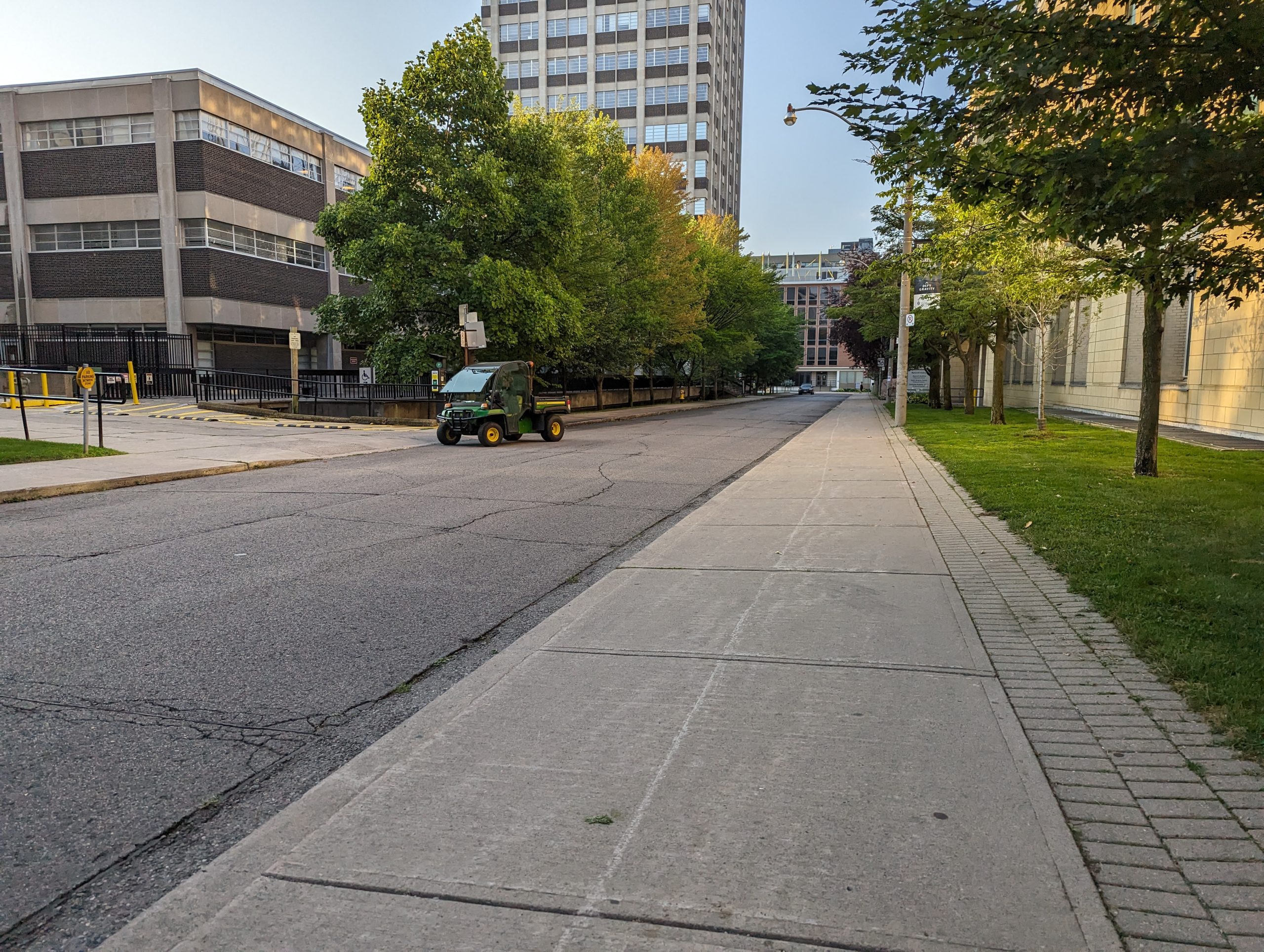 Huron street facing south